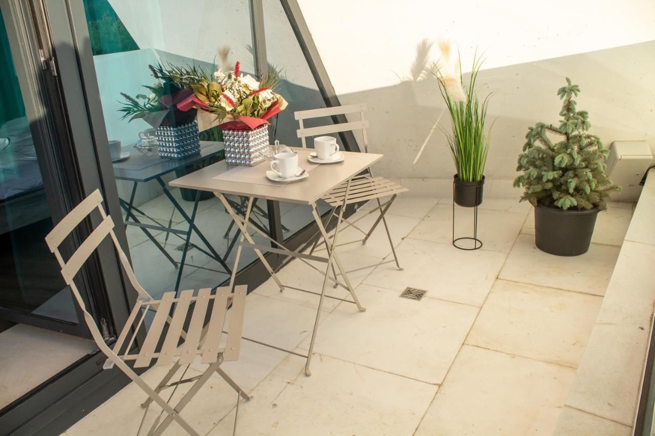 Wings Luxury Suites Kluż-Napoka Zewnętrze zdjęcie