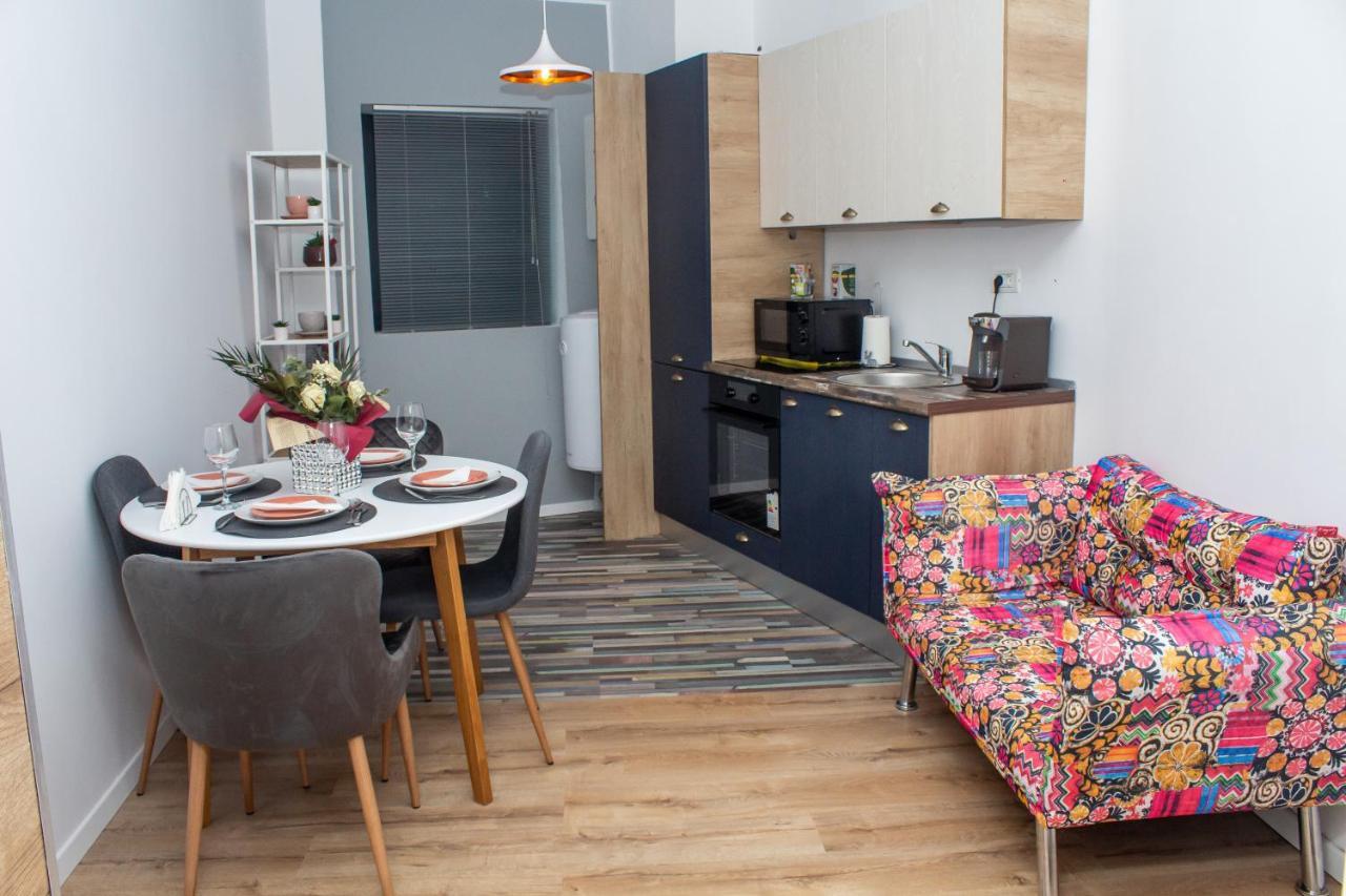 Wings Luxury Suites Kluż-Napoka Zewnętrze zdjęcie